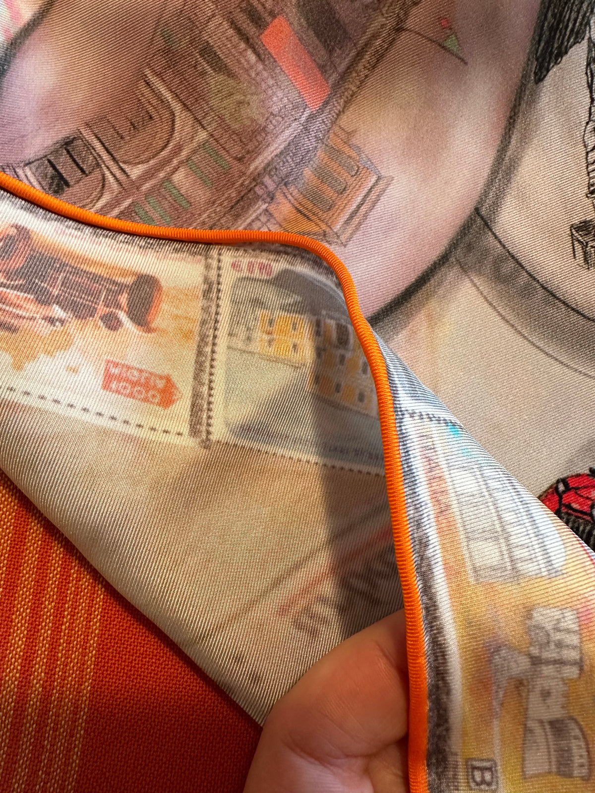 Orange Brescia Triangle